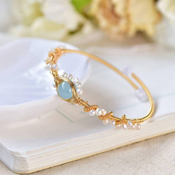 💎 Romantic Pearl Charm Bracelet